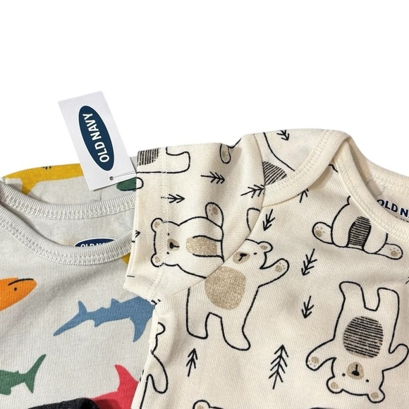 BABY - ONESIE - 5 PACK - NWT OR NWOT - SIZES 3-6 MONTHS and 6-12 MONTHS - B19 - Picture 6 of 12